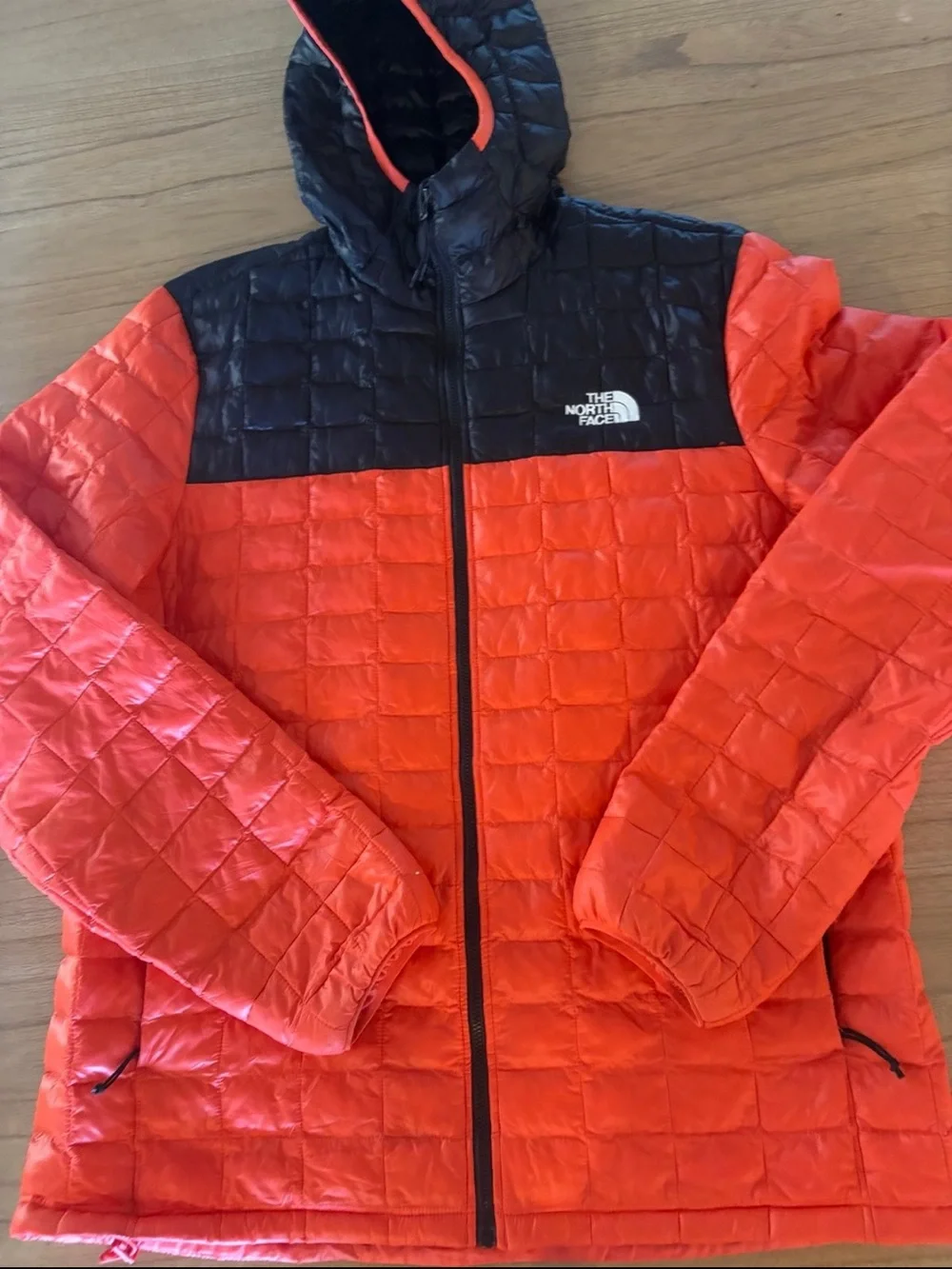 North Face Quilted Puffer Jacket Men Size Large Orange and Black Full Zip Hooded